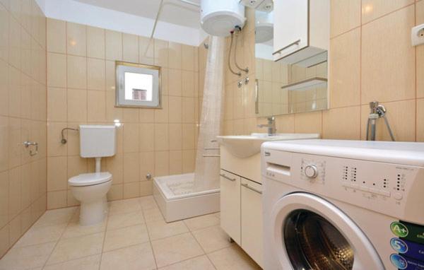 Apartman Zora โปดสตรานา ภายนอก รูปภาพ
